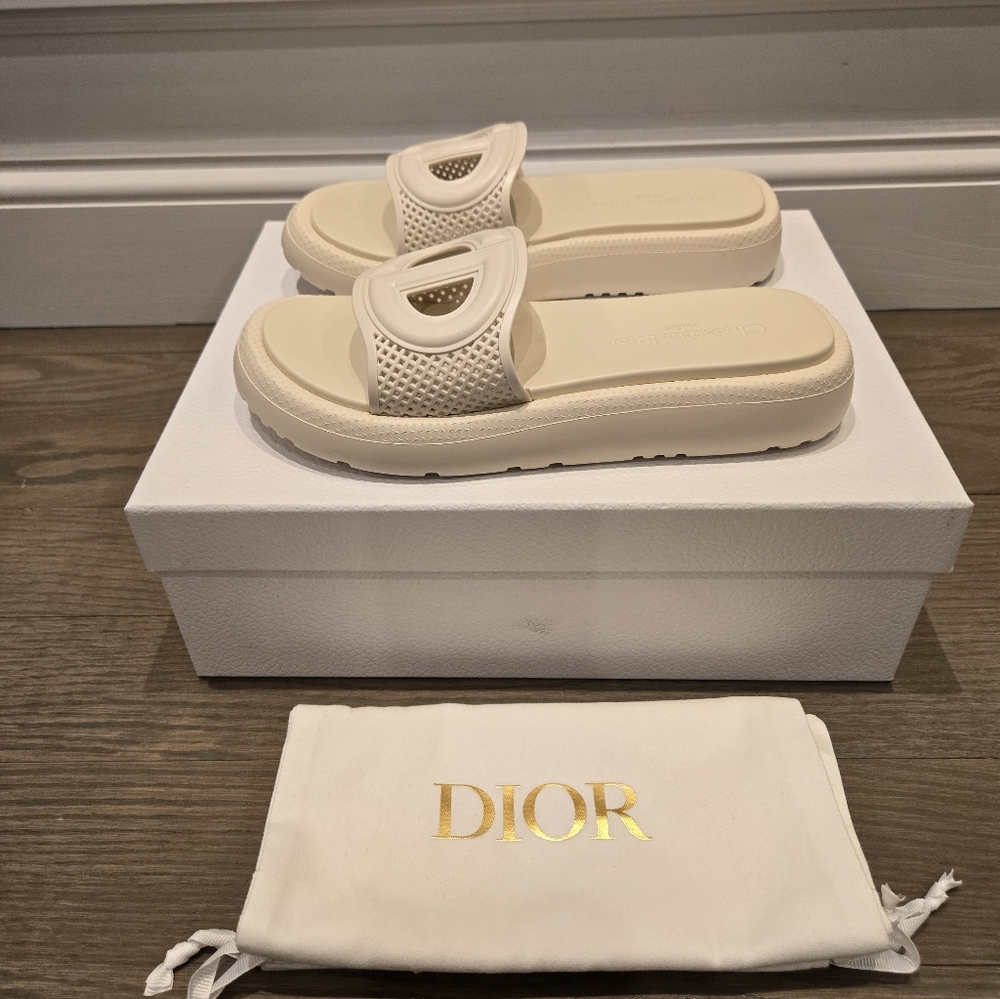 $720 Dior AUTHENTIC Rubber Dioriviera DClub Slide Sandals White EU 37 US 7 BNIB - Picture 5 of 11